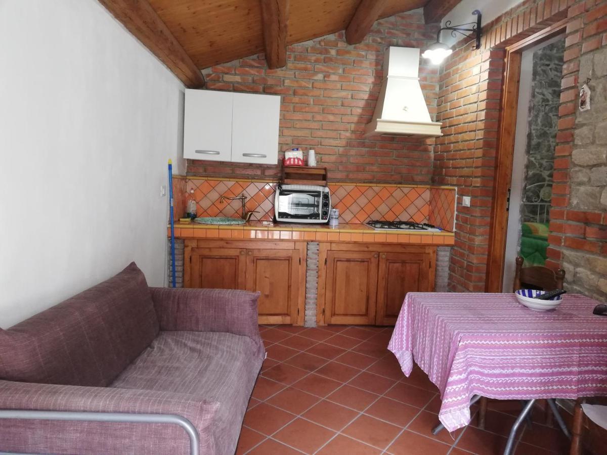 Stone House Villa Montalbano Elicona Ngoại thất bức ảnh